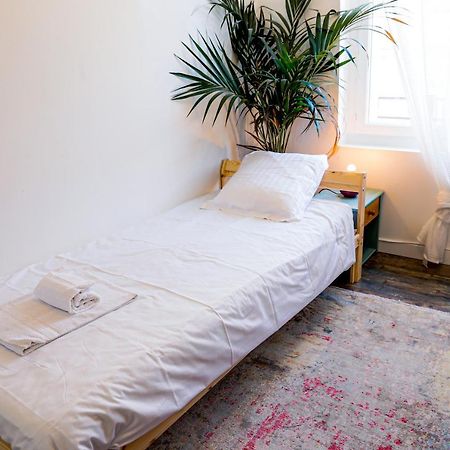 Kailhenn: Joli T3 Cosy, Bien Equipe, Proche Tram Apartment Брест Екстериор снимка
